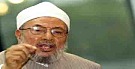  القرضاوي يدعو الجيش اليمني إلى عدم اطلاق النار على المتظاهريين